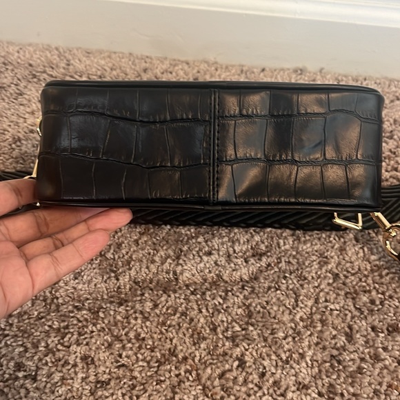 Marc Jacobs Flash Croc Print Crossbody - Black with Gold Hardware - Picture 9 of 16